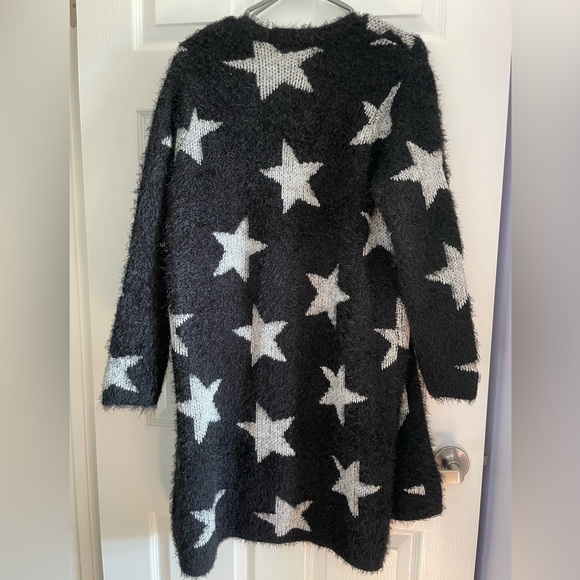 Super soft cardigan! - Picture 2 of 3